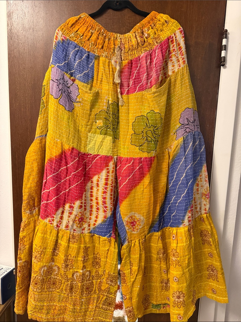 Kantha Bae Lotus šŖ· Pants NWOT